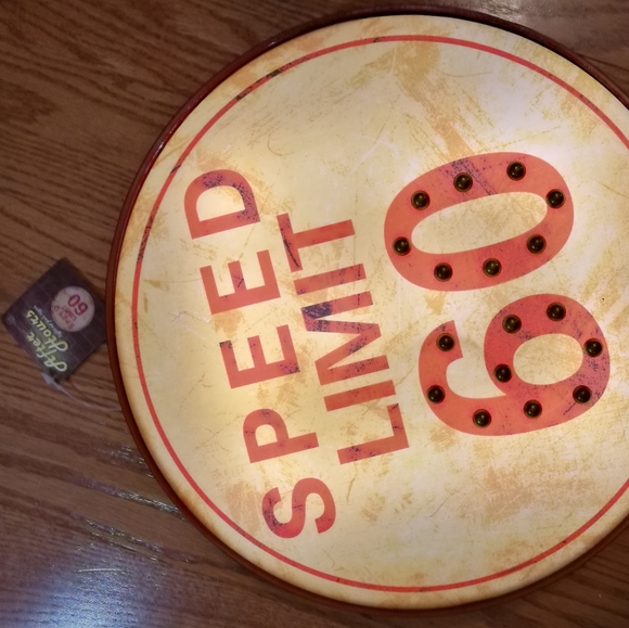 ☀ NWT Speed Limit 60 Light Up Sign ☀ - Picture 3 of 6